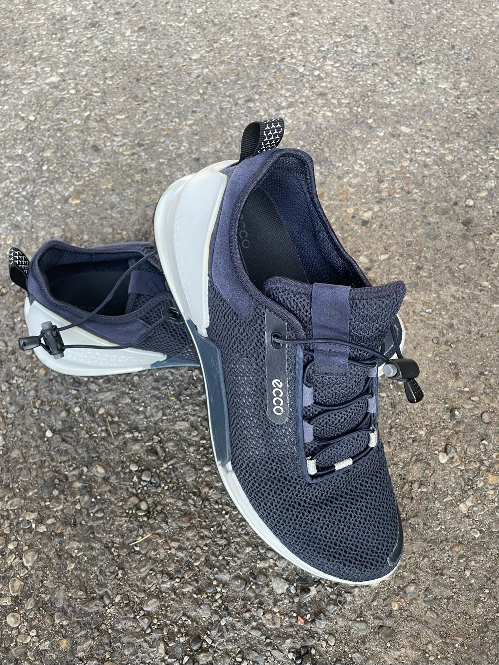 Ecco Biom 2.0 Trainer 2.0 Men's Sz 44-10-10.5 US Training Shoes Trail
Running